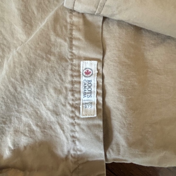 Roots men's tan 100% cotton button down long sleeve shirt size M - Picture 11 of 12